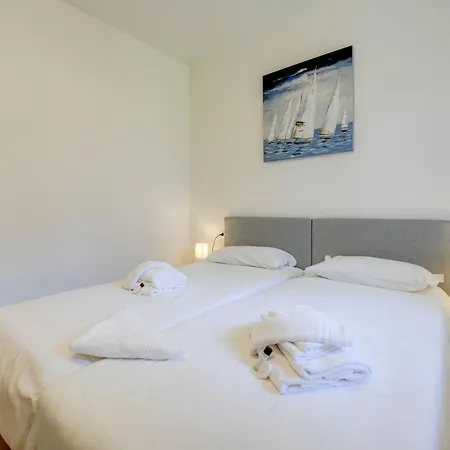 Casa Bellavista Brenzone Mgh Holiday home